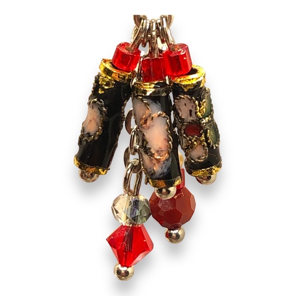 Handmade Silver Skull Dangles - Picture 6 of 6